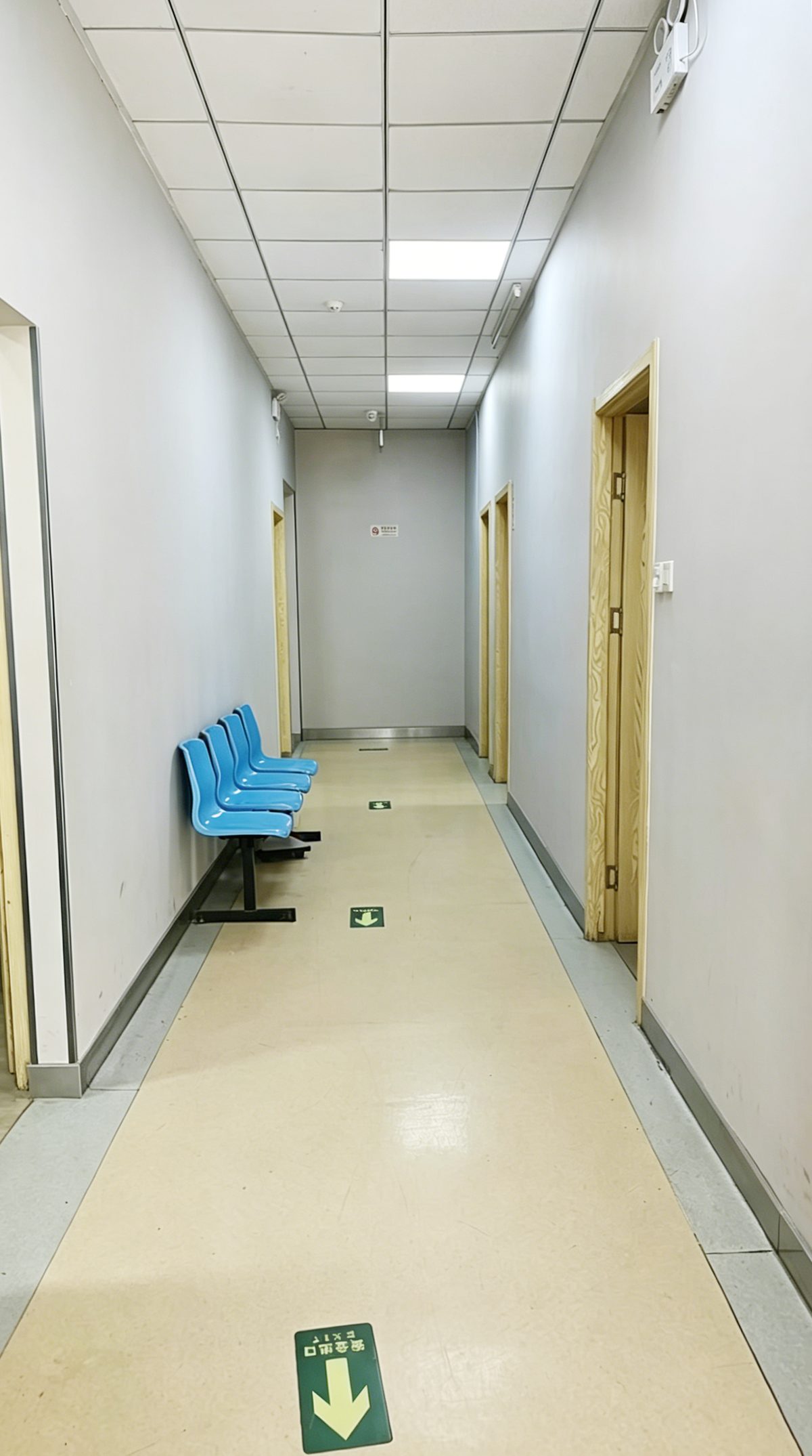 新发地网点 · 候诊区