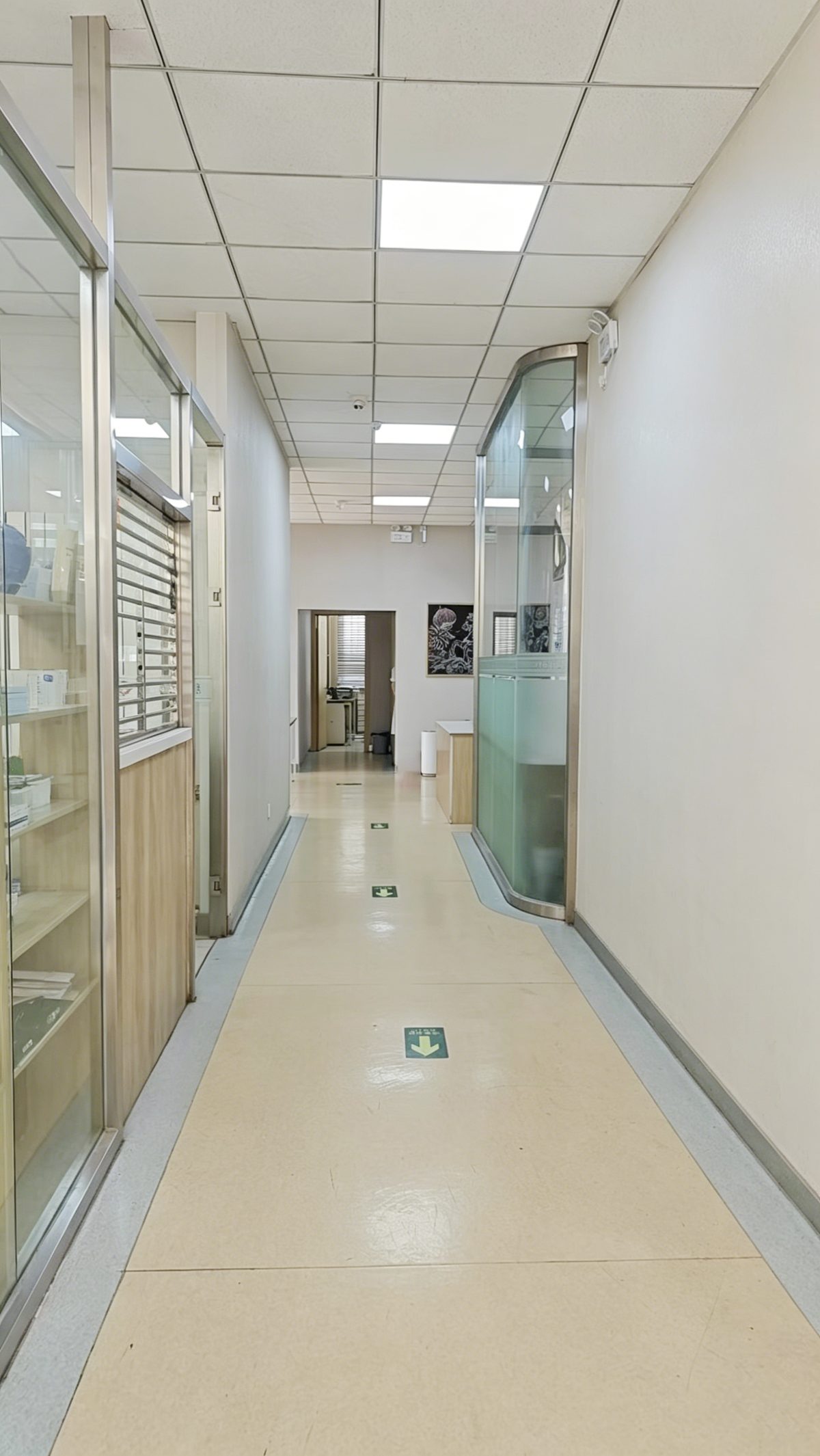 新发地网点 · 楼道走廊